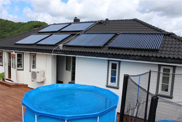 Utiliser l'énergie solaire pour chauffer la piscine