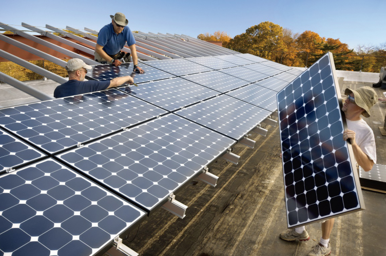 Application et introduction du système d'énergie solaire hors réseau